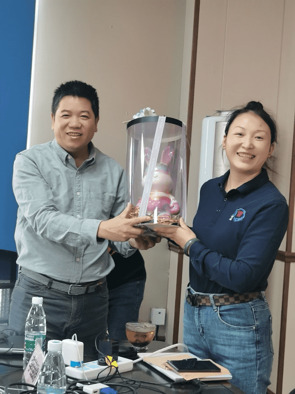 1697960032469062. png